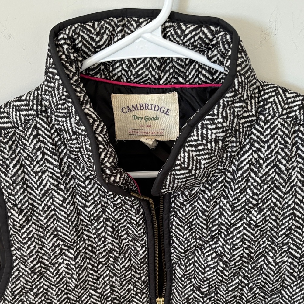Cambridge Dry Goods Black and White Herringbone Vest - Picture 2 of 3